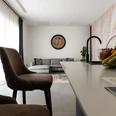 Gasthuis Luxury New Look *